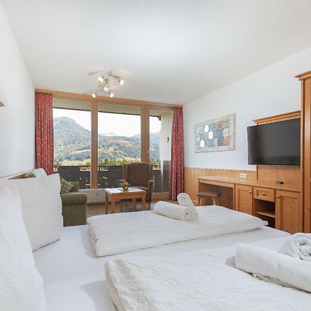 Appartement Predigstuhlblick Mit Indoorpool Und Sauna バート・ゴイーザーン エクステリア 写真