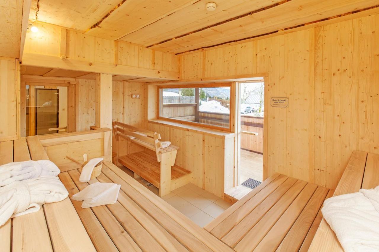 Appartement Predigstuhlblick Mit Indoorpool Und Sauna バート・ゴイーザーン エクステリア 写真